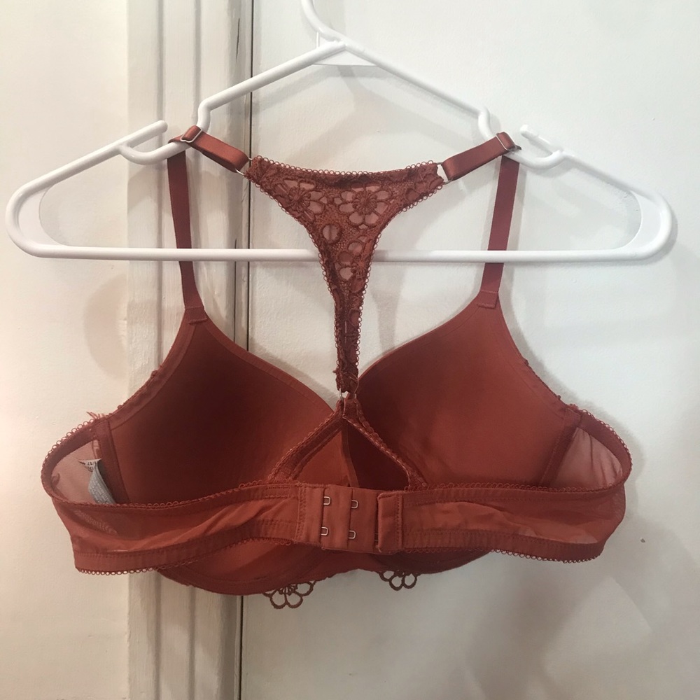 Detailed Rust Colored Bra - Picture 2 of 2
